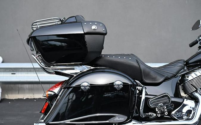 2016 Indian Motorcycle® Roadmaster® Thunder Black