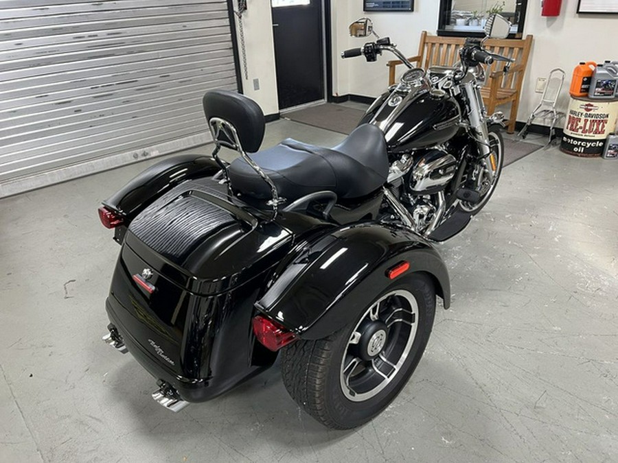 2017 Harley-Davidson Trike FLRT - Freewheeler