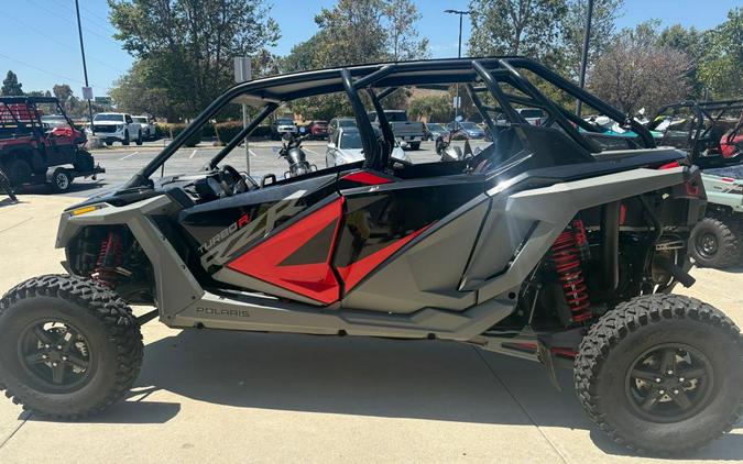 2022 Polaris RZR TURBO R 4 ULTIMATE - ONYX BLACK (CA)
