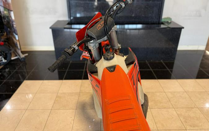 2025 KTM XC 300 W Champion Edition