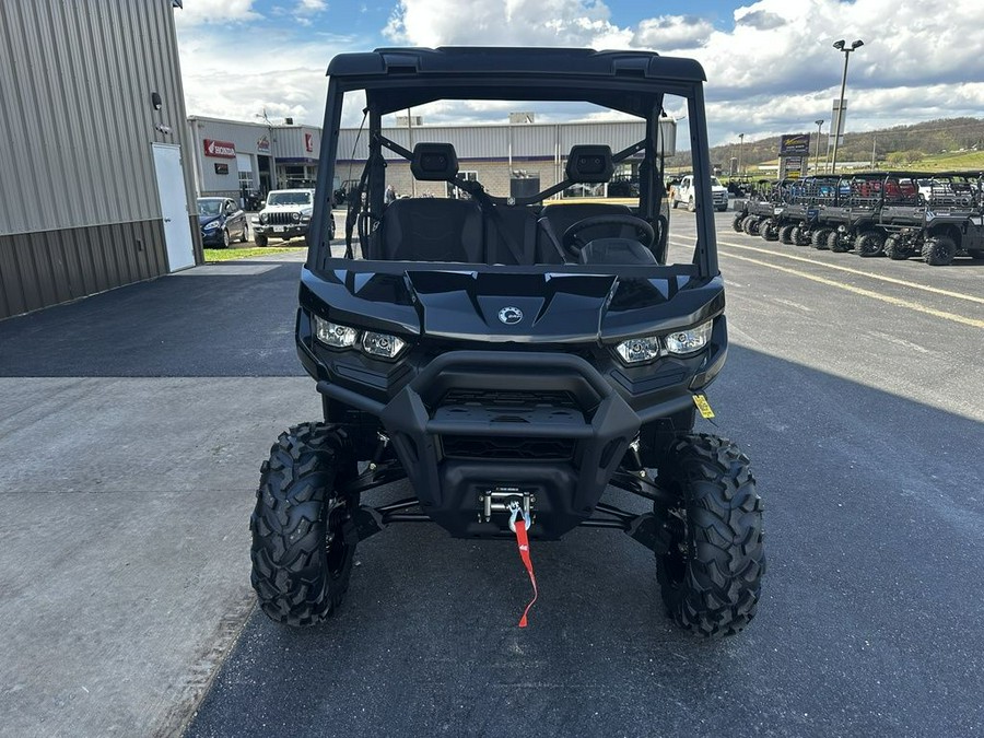 2024 Can-Am® Defender XT HD10