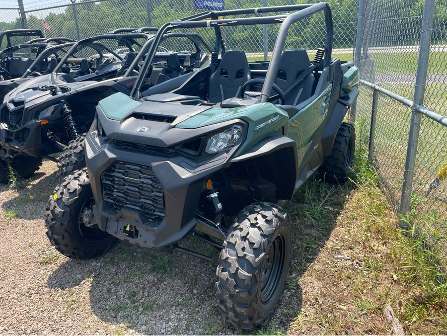 2023 Can-Am Commander DPS 1000R