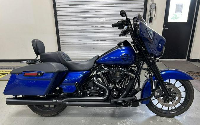 2018 Harley-Davidson FLHXS - Street Glide Special