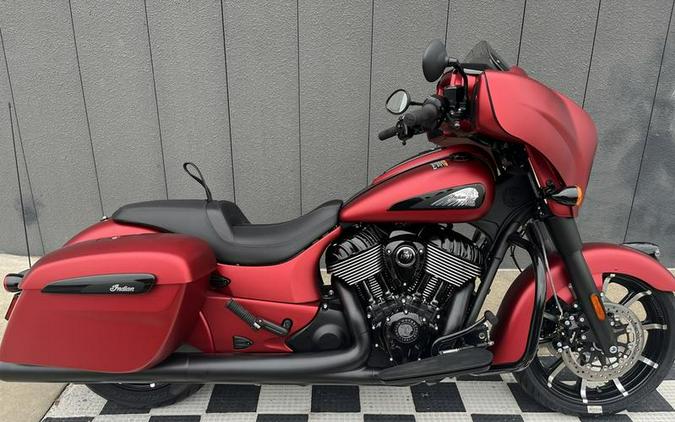 2024 Indian Motorcycle® Chieftain® Dark Horse® Sunset Red Smoke