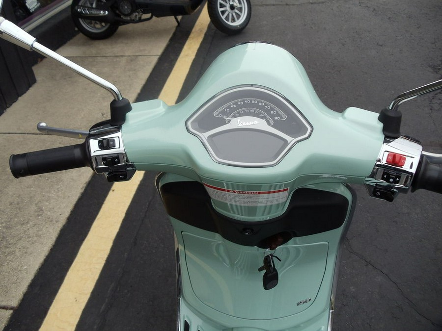2025 Vespa Primavera 150