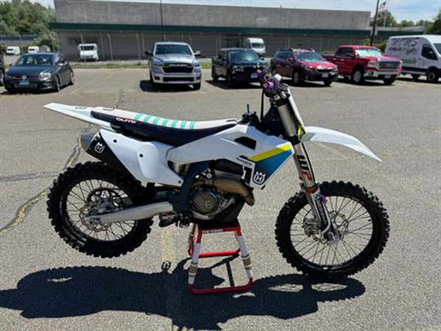 2025 Husqvarna FC 250