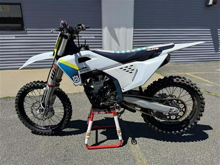 2025 Husqvarna FC 250