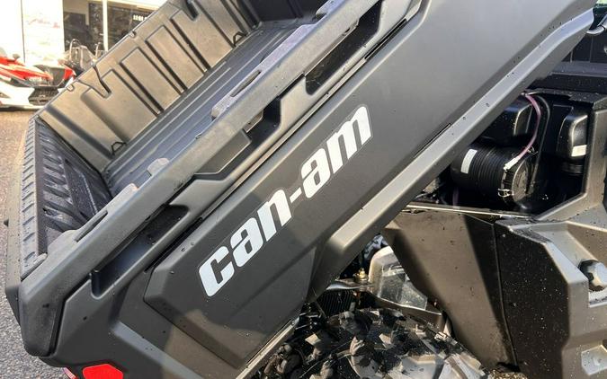 2026 Can-Am® Defender DPS CAB HD9 Compass Green