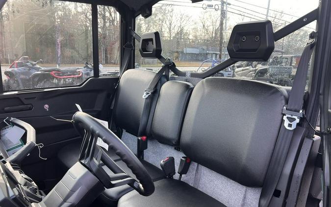 2026 Can-Am® Defender DPS CAB HD9 Compass Green