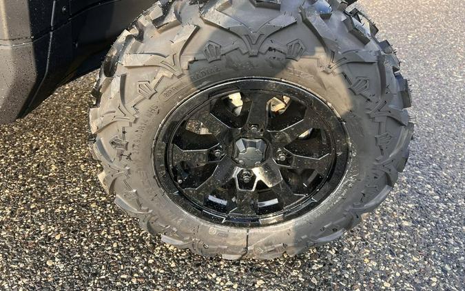 2026 Can-Am® Defender DPS CAB HD9 Compass Green