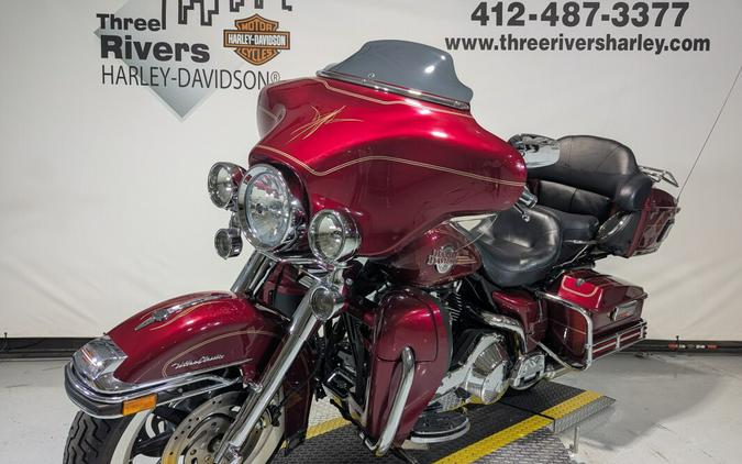 2005 Harley-Davidson® Electra Glide® Ultra Classic® Lava Red Sunglo