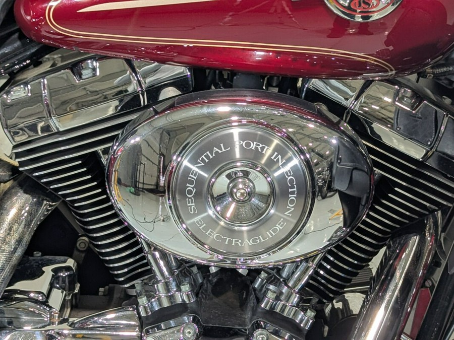 2005 Harley-Davidson® Electra Glide® Ultra Classic® Lava Red Sunglo
