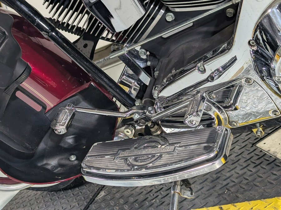 2005 Harley-Davidson® Electra Glide® Ultra Classic® Lava Red Sunglo