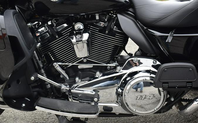 2022 Harley-Davidson Tri Glide Ultra Vivid Black