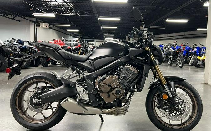 2026 Honda® CB650R E-Clutch
