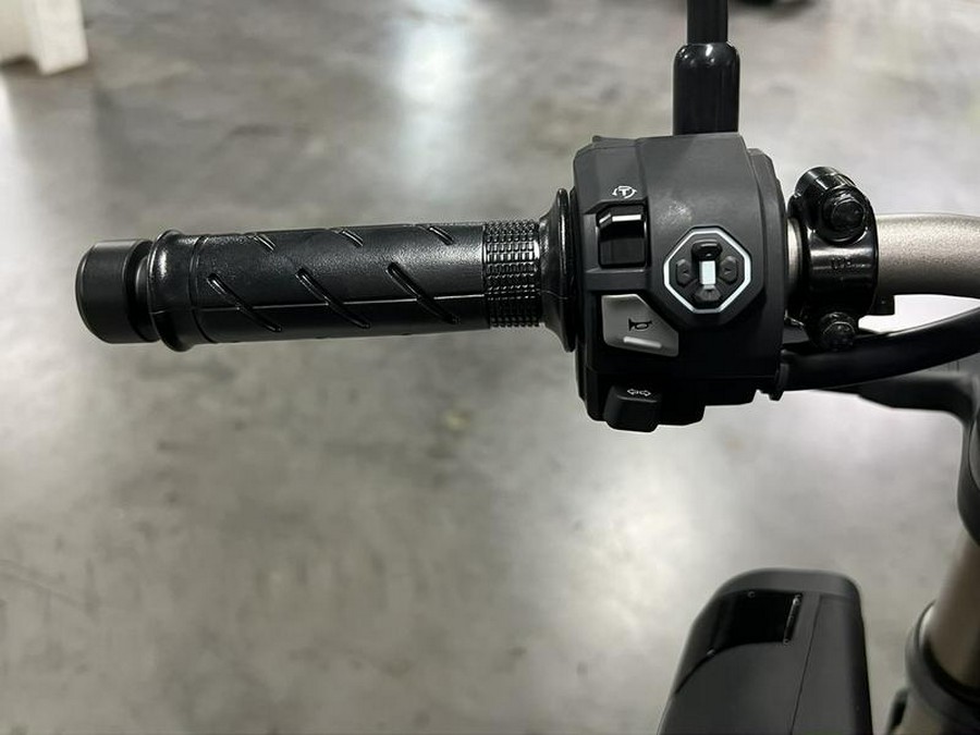 2026 Honda® CB650R E-Clutch