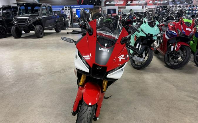 2026 Yamaha YZF R3 70Th Anniversary Edition