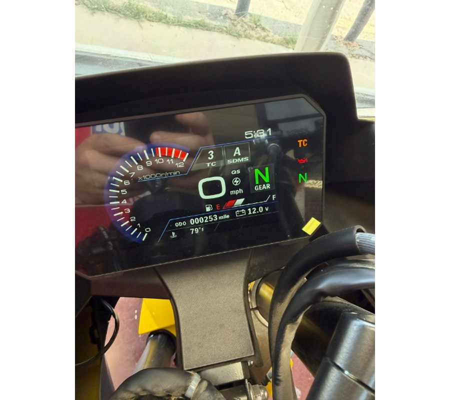 2024 Suzuki GSX-8R