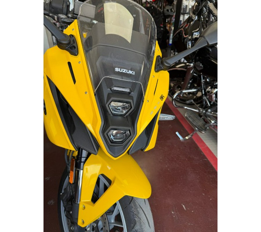 2024 Suzuki GSX-8R