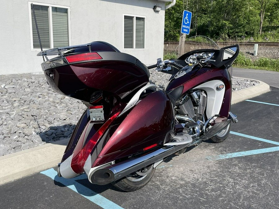 2008 Victory Motorcycles® Vision™ Tour Premium