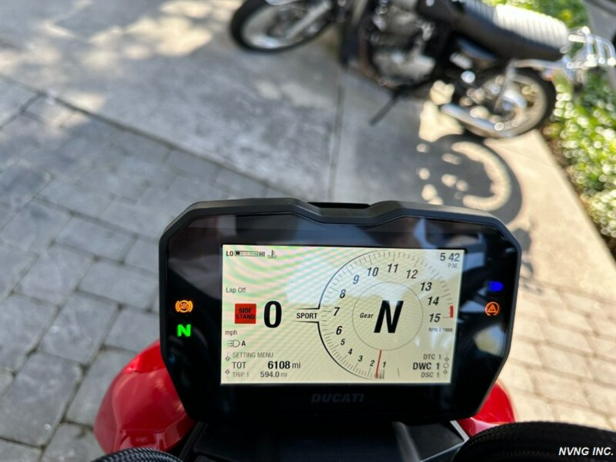 2022 Ducati Streetfighter V4 S