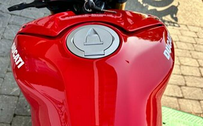 2022 Ducati Streetfighter V4 S