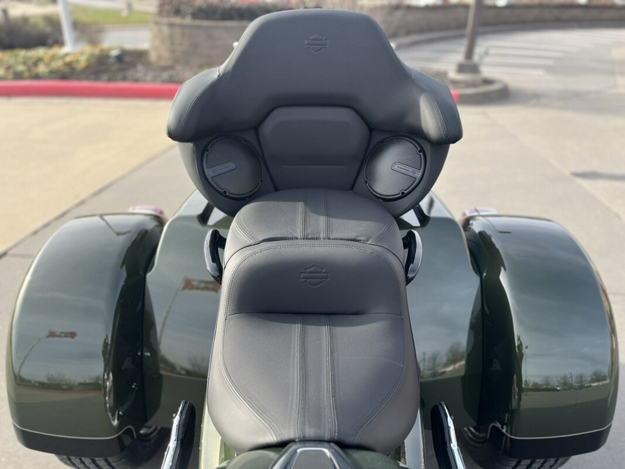 2026 Harley-Davidson® FLHLT Street Glide 3 Limited OLIV STL MTL/BLK