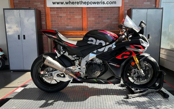 2023 Aprilia RSV4 Factory 1100
