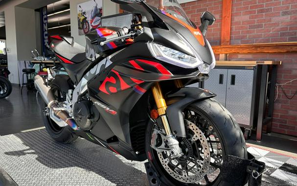 2023 Aprilia RSV4 Factory 1100