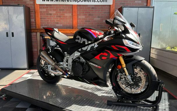 2023 Aprilia RSV4 Factory 1100
