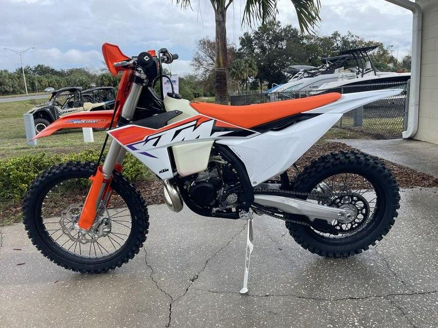 2023 KTM 300 XC