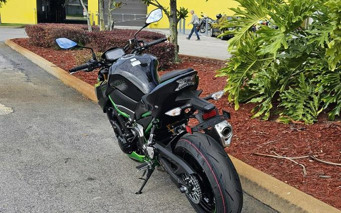 2024 Kawasaki Z900 SE ABS