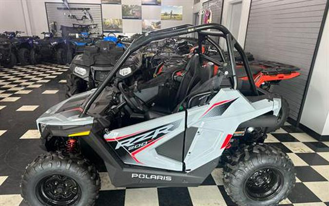 2024 Polaris RZR 200 EFI