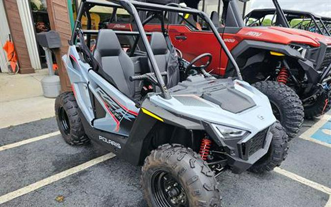 2024 Polaris RZR 200 EFI