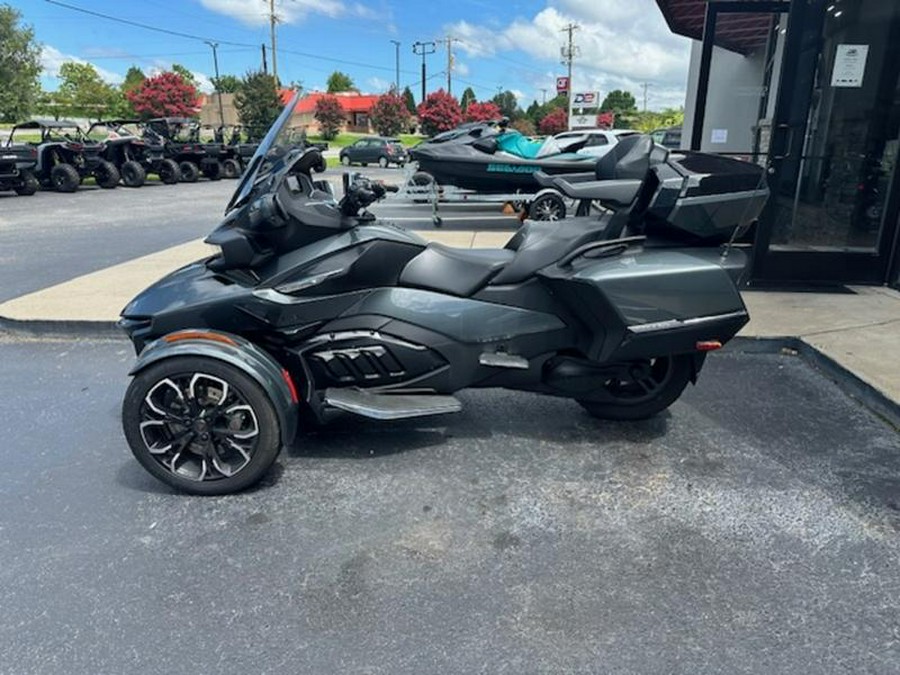 2020 Can-Am® Spyder® RT Limited Chrome