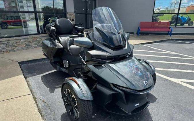 2020 Can-Am® Spyder® RT Limited Chrome