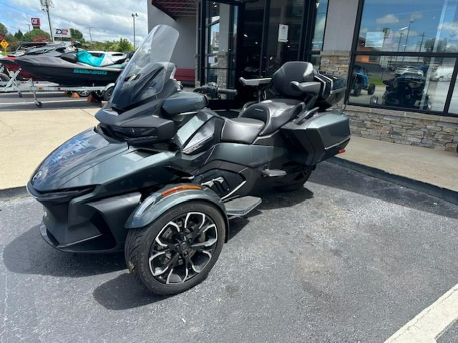 2020 Can-Am® Spyder® RT Limited Chrome