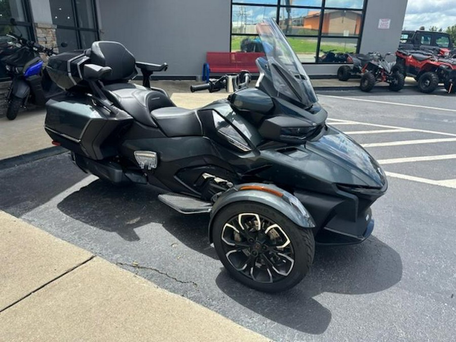 2020 Can-Am® Spyder® RT Limited Chrome