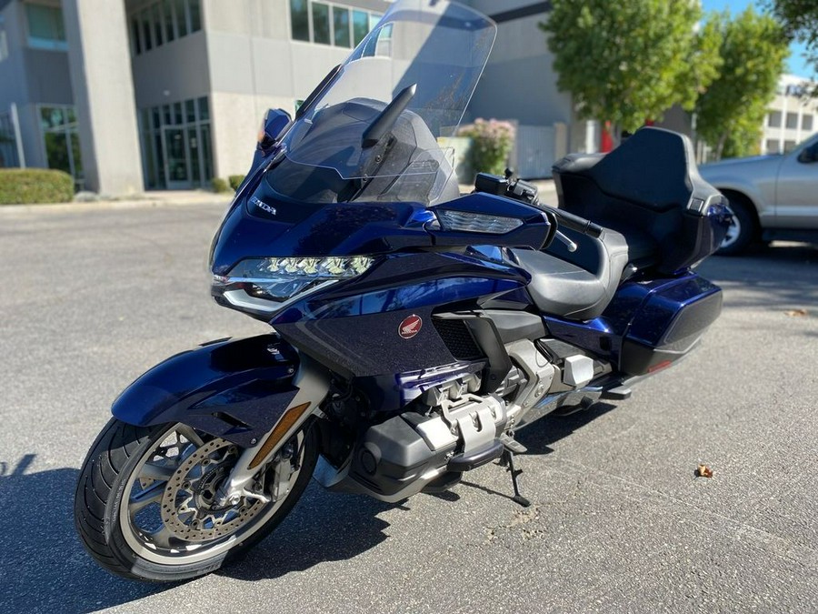 2018 Honda® Gold Wing Tour Pearl Hawkseye Blue