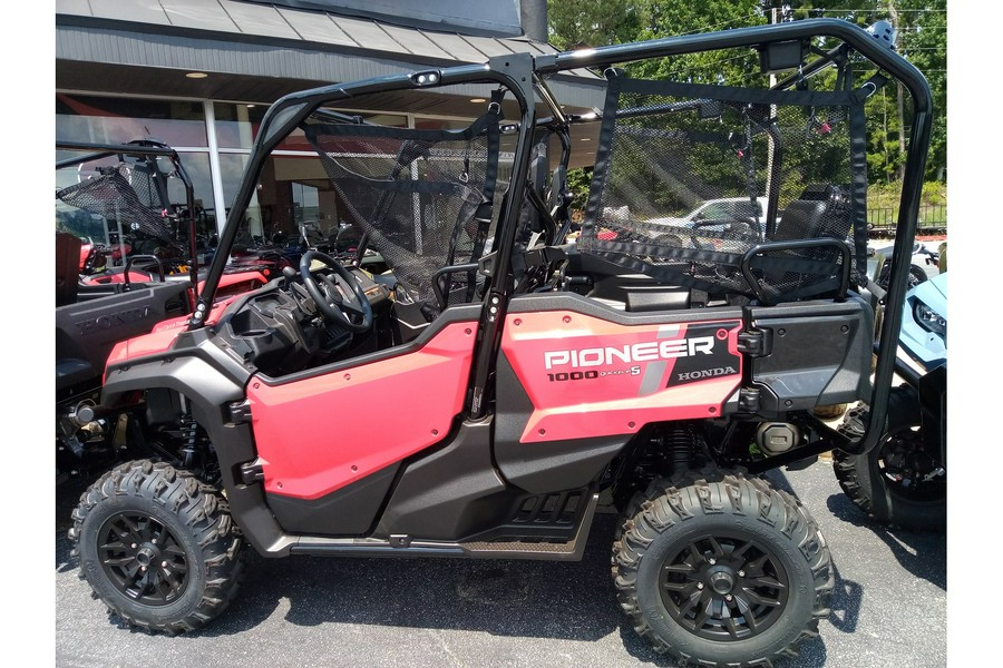 2024 Honda PIONEER 1000-5 DELUXE Deluxe - Avenger Red