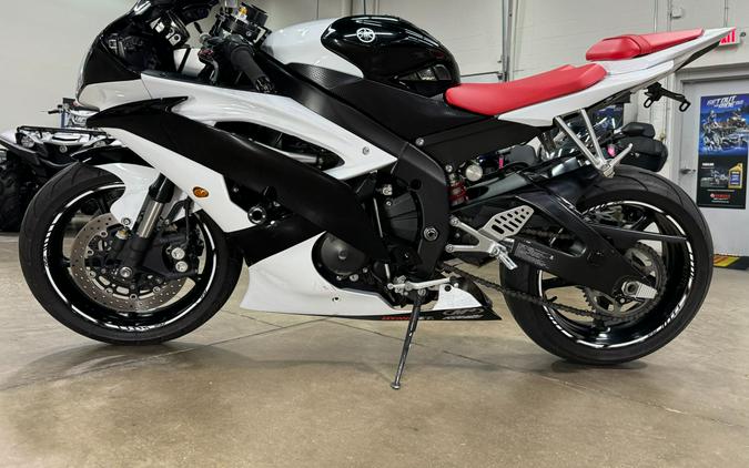 2011 Yamaha YZF-R6