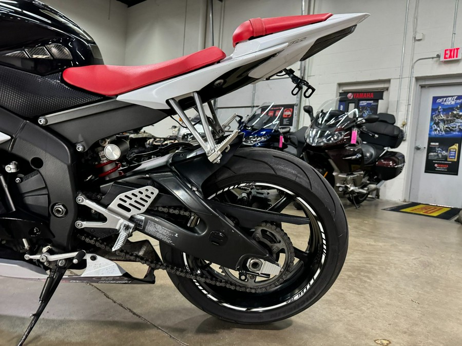 2011 Yamaha YZF-R6