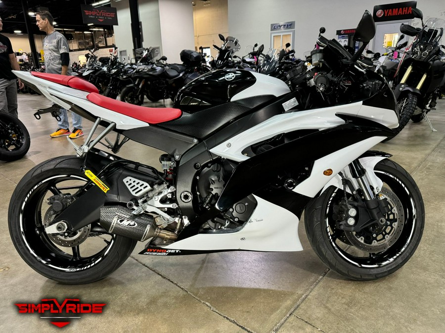 2011 Yamaha YZF-R6