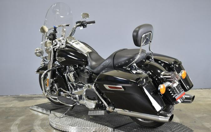 2021 Harley-Davidson Road King Vivid Black