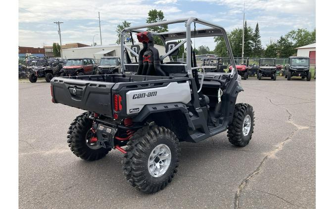 2024 Can-Am Defender X MR HD10 / 8YRB00