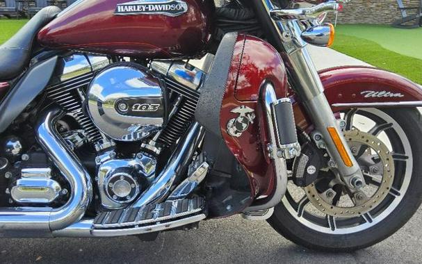 2015 Harley-Davidson® Limited
