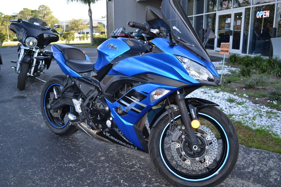 2018 Kawasaki Ninja® 650 ABS Candy Plasma Blue Ebony