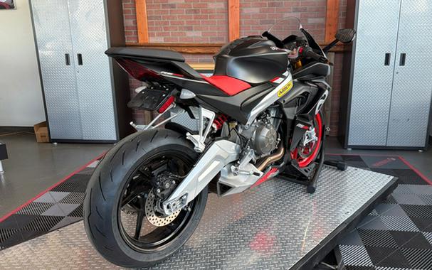 2021 Aprilia RS 660