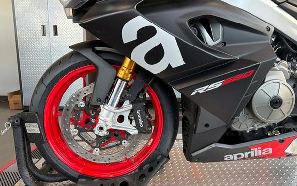 2021 Aprilia RS 660