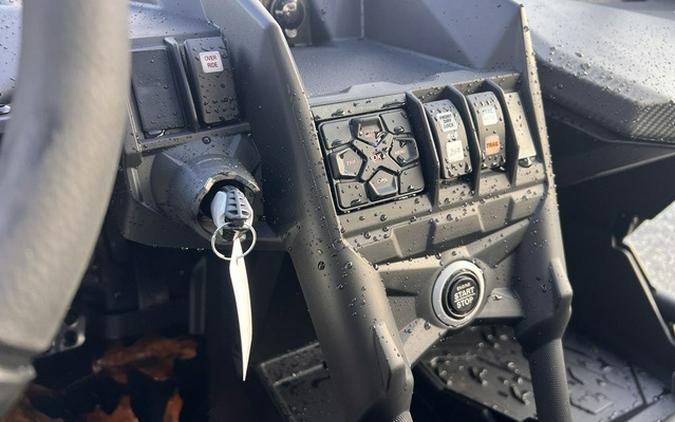 2026 Can-Am Maverick X3 MAX X Ds Turbo RR Triple Black_7.6 In.